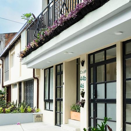 Selva House Bed & Breakfast Medellin Exterior photo